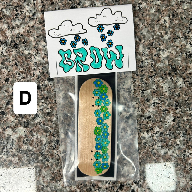 Grow - Fingerboard Decks