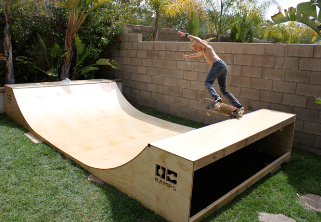 Garage Mini Ramp 2' Tall – Halfpipe