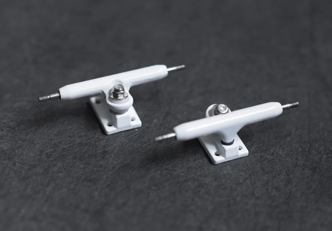 Teak Prodigy Pro Trucks 32mm