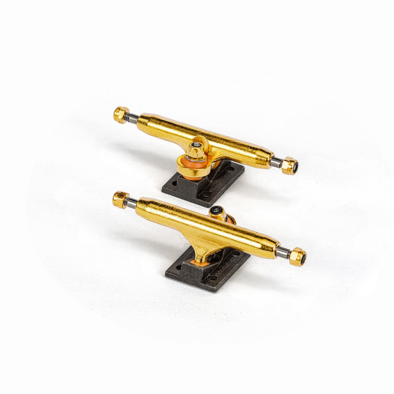 Blackriver Trucks Wide 2.0 black/gold 32