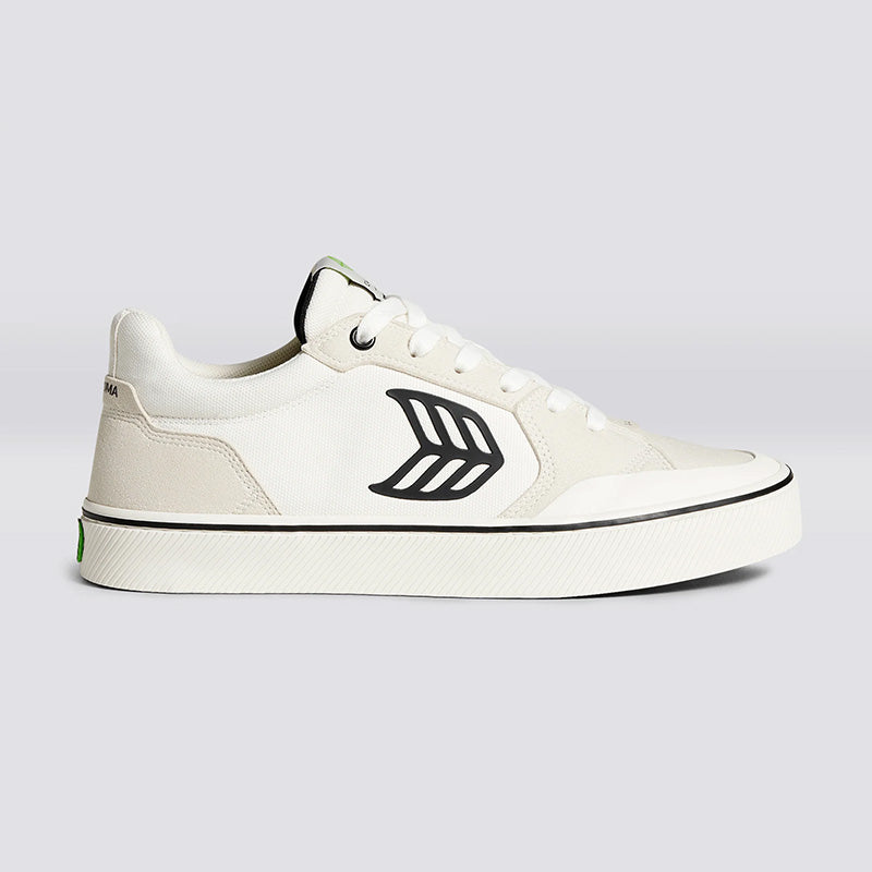 Cariuma Vallely Pro - Vintage White Suede (Women’s)